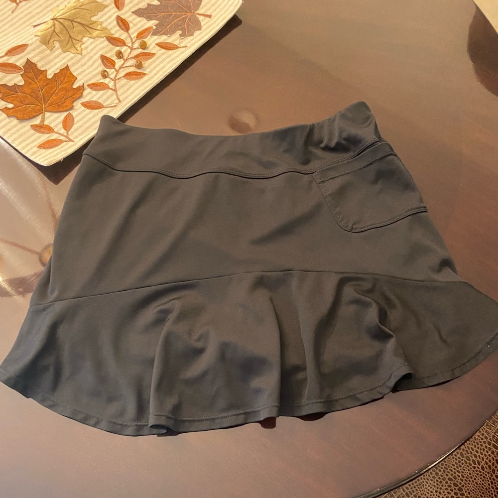 Black tennis skirt